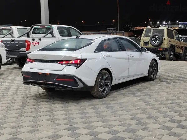 hyonday-alyntra-2024-kmfort-big-2